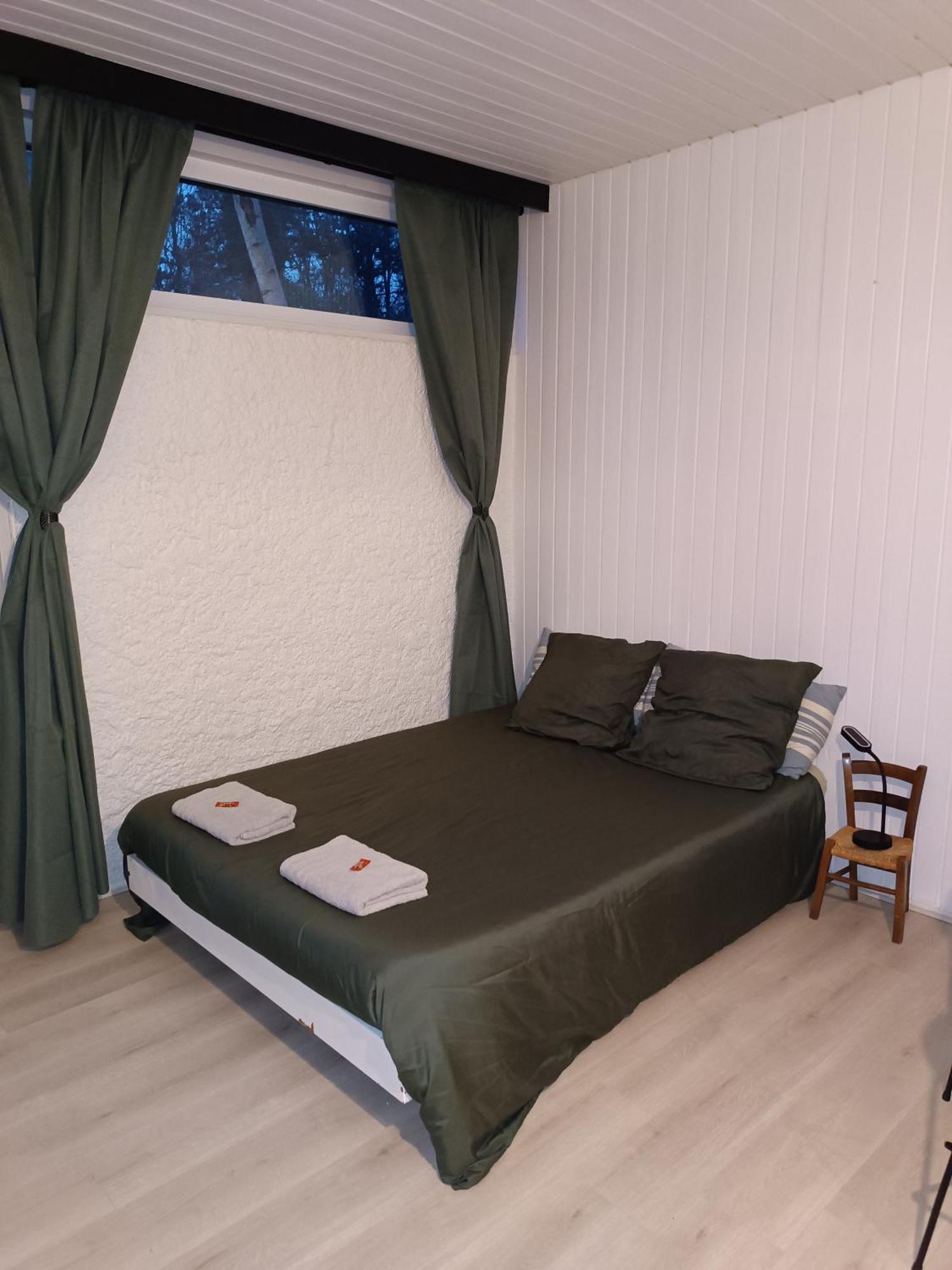 Le Bon Sejour, A 2 Pas Du Futuroscope Appartement *